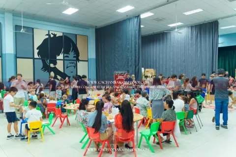 LA PETITE ECOLE - Q2 TRƯỜNG QUỐC TẾ PHÁP: HOÀN THIỆN CÁCH ÂM TIÊU ÂM ĐẠT KIỂM ĐỊNH CHẤT LƯỢNG QUỐC TẾ BỞI CHUYÊN GIA PHÁP