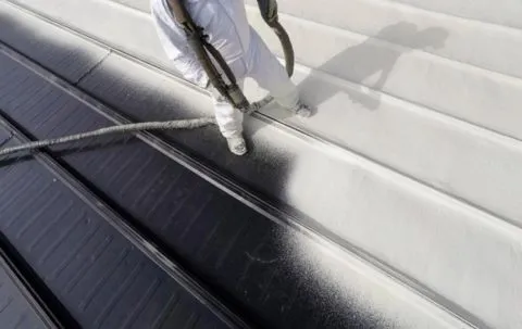 Phun foam giá rẻ - Giải pháp cách âm chống cháy hiệu quả nhất