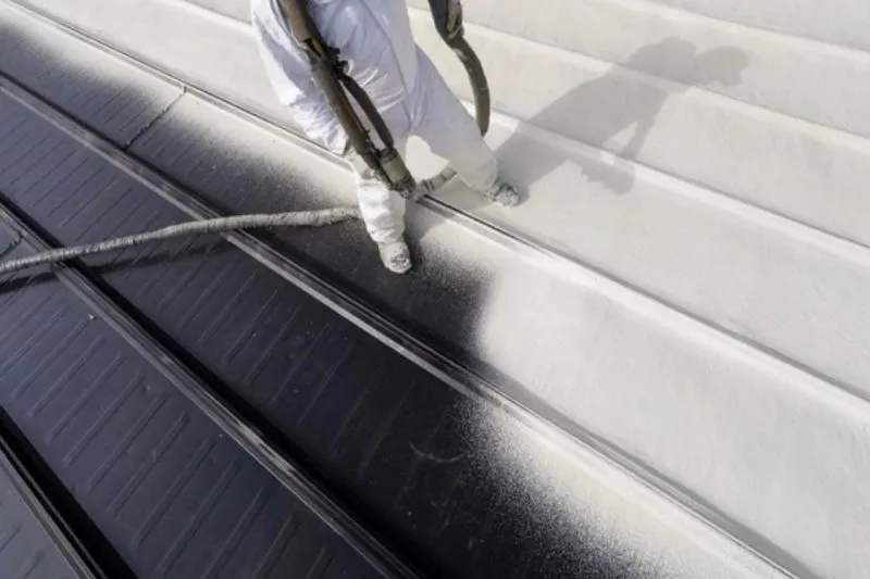Phun foam giá rẻ - Giải pháp cách âm chống cháy hiệu quả nhất