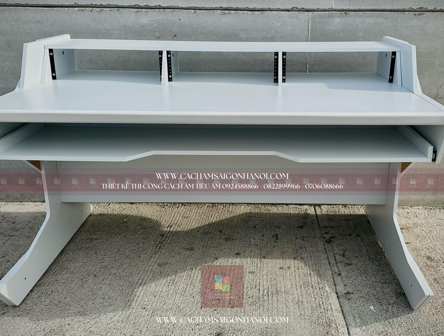 sdesk-bespoke-03-chi-tiet-be-mat-tinh-te